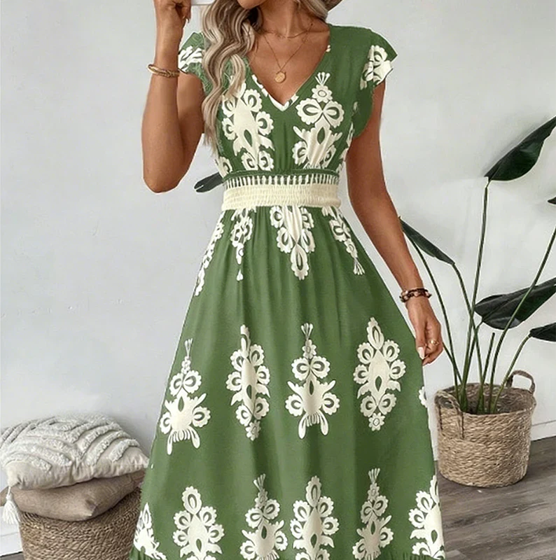 Elegantti V-aukkoinen mekko barokkikuviolla