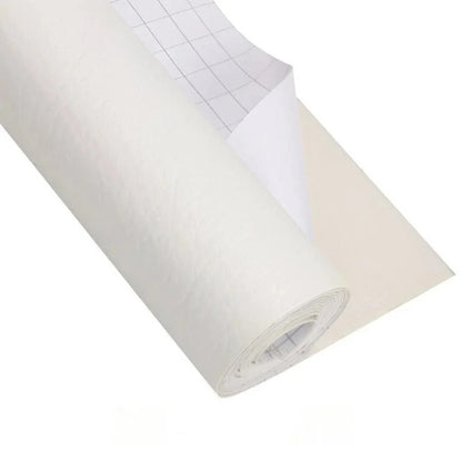 Itsekiinnittyvä nahan korjauspaikka