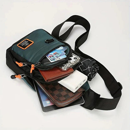 Vedenpitävä crossbody-laukku useilla taskuilla